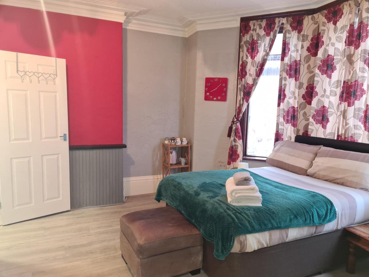 The Ladybird Guesthouse Great Yarmouth Exterior photo